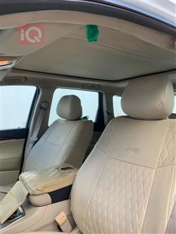 جیپ گراند شیرۆکی